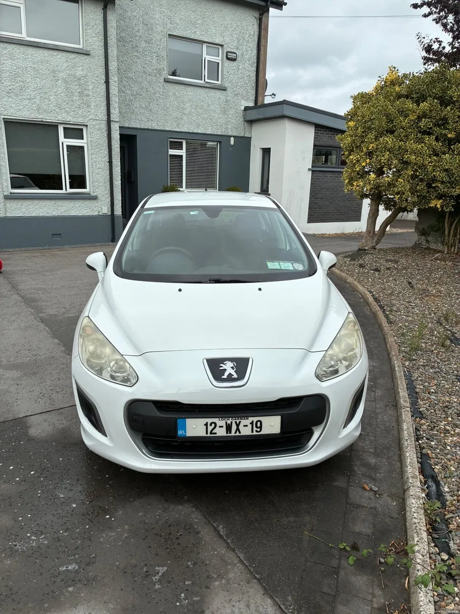 Peugeot 308 2012 - Image 1