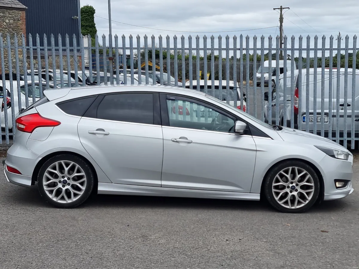 €3650 Ford Focus 2015 automatic nct&tax €3650 - Image 4