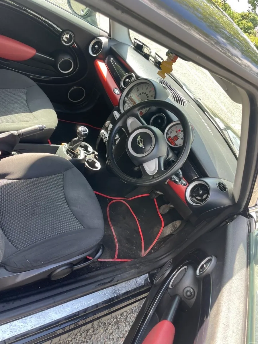 Mini Cooper D - Image 5