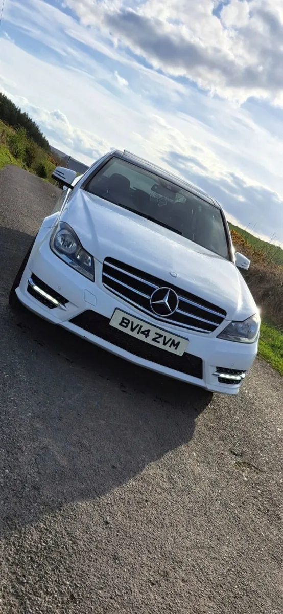 Mercedes-Benz C-Class 2014 - Image 4