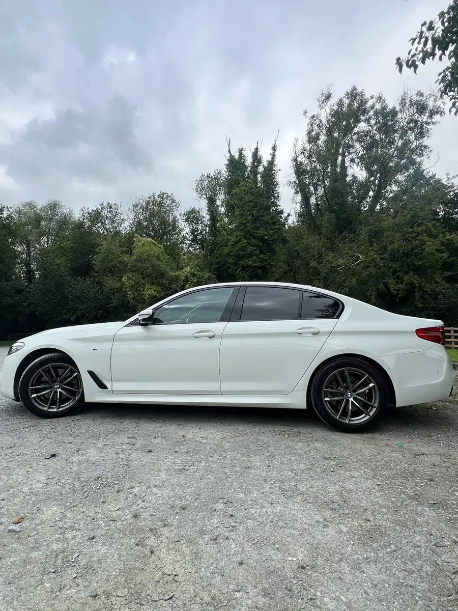 BMW G30 520d M Sport – LOW KILOMETRES - Image 2