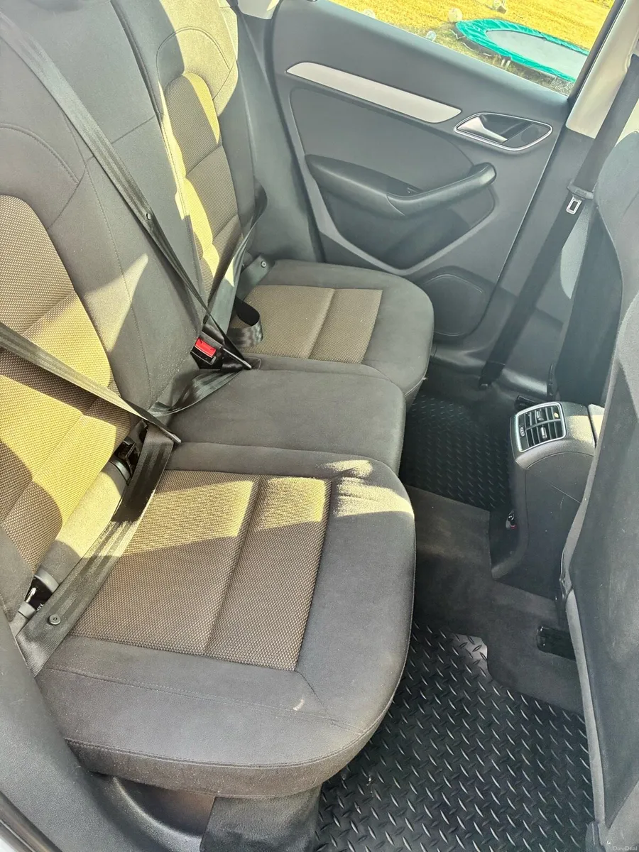 Audi Q3 - Image 5