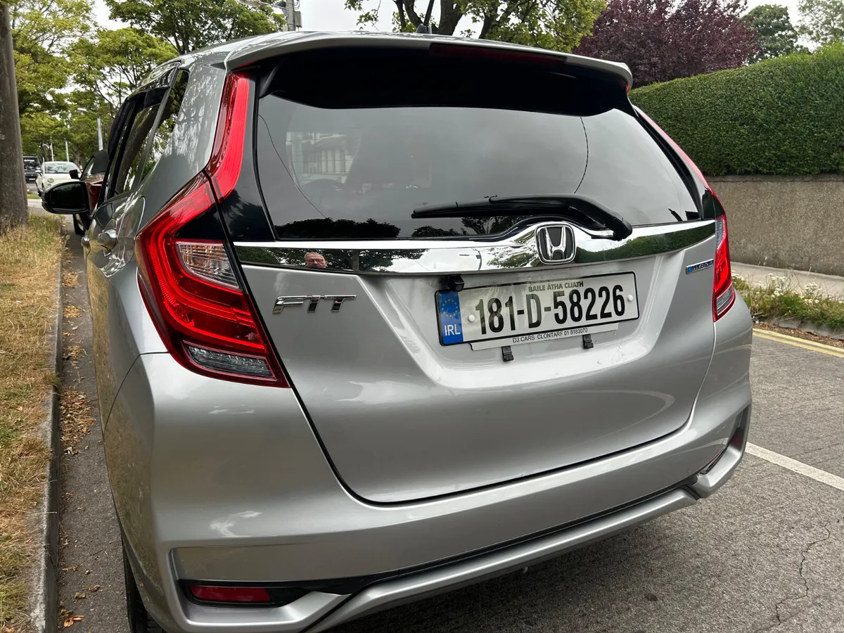 2018 HONDA FIT HYBRID AUTOMATIC - Image 5