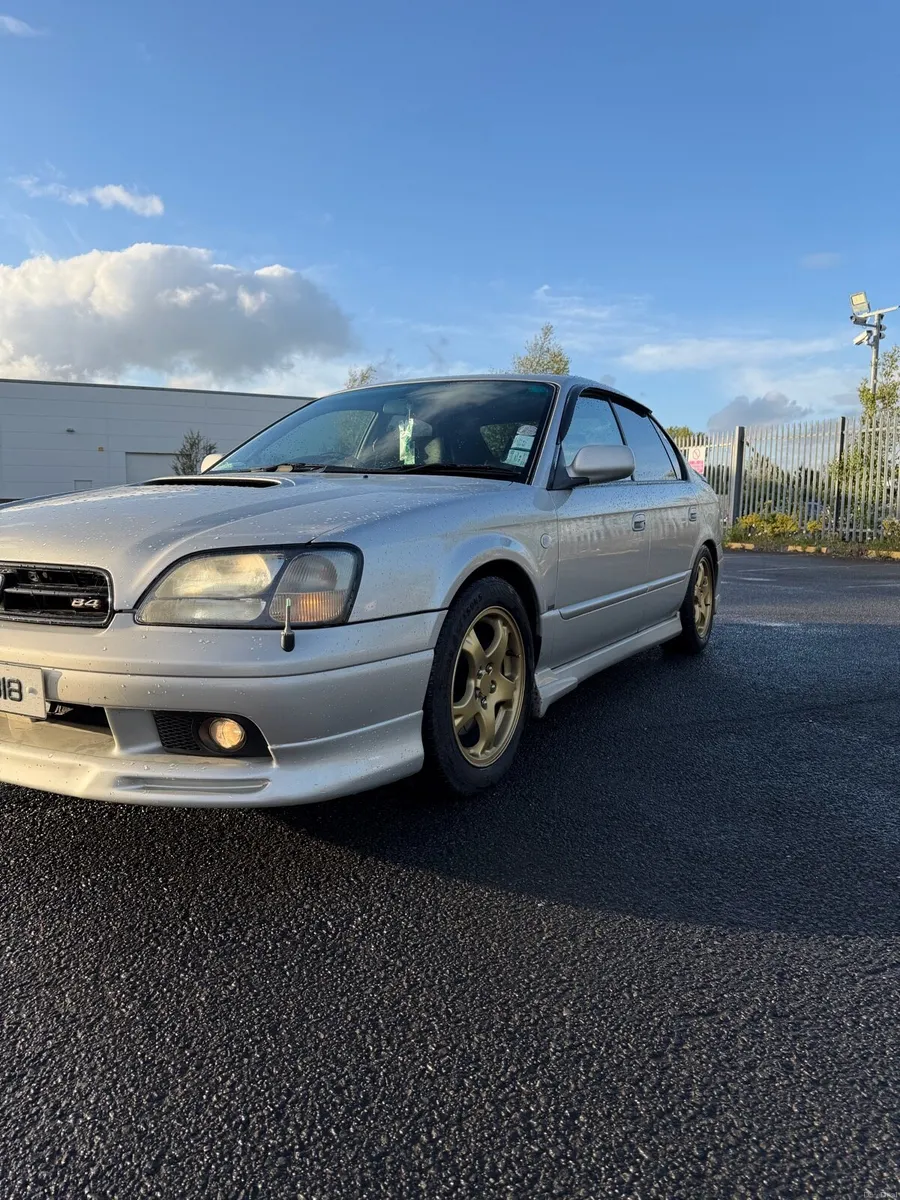 Subaru legacy b4 twin turbo - Image 6
