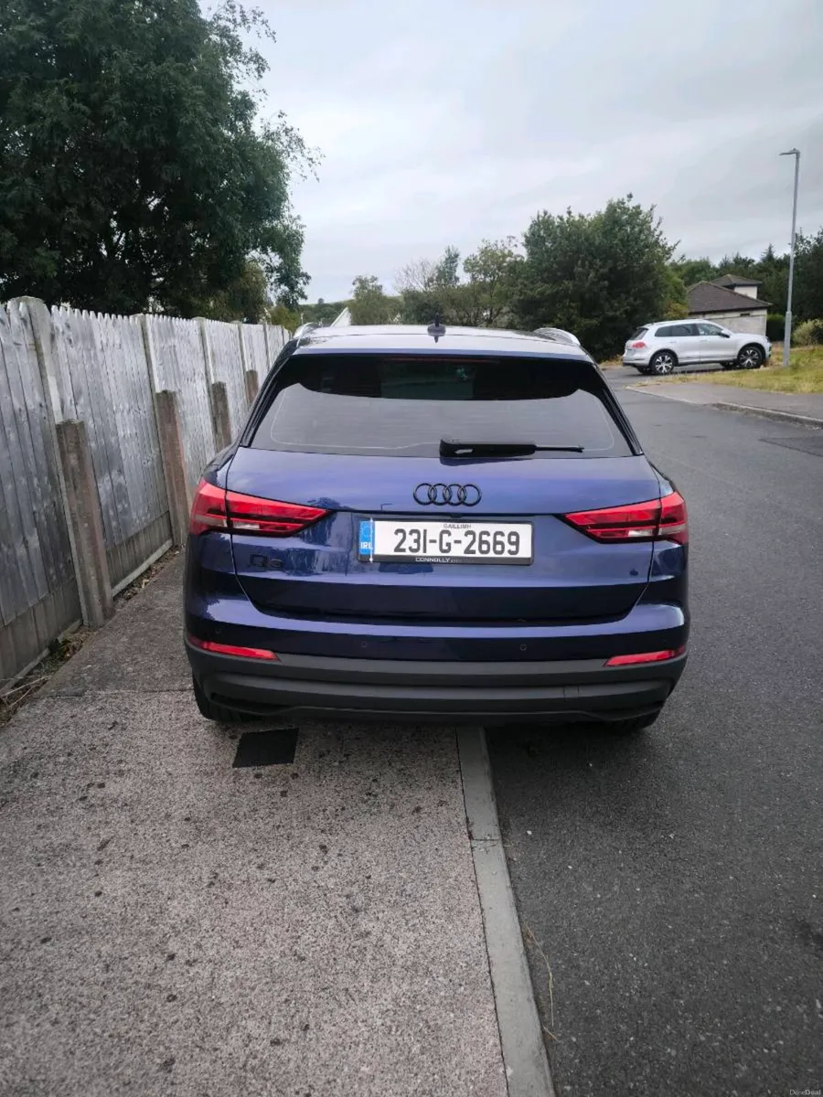 Audi Q3 - Image 6