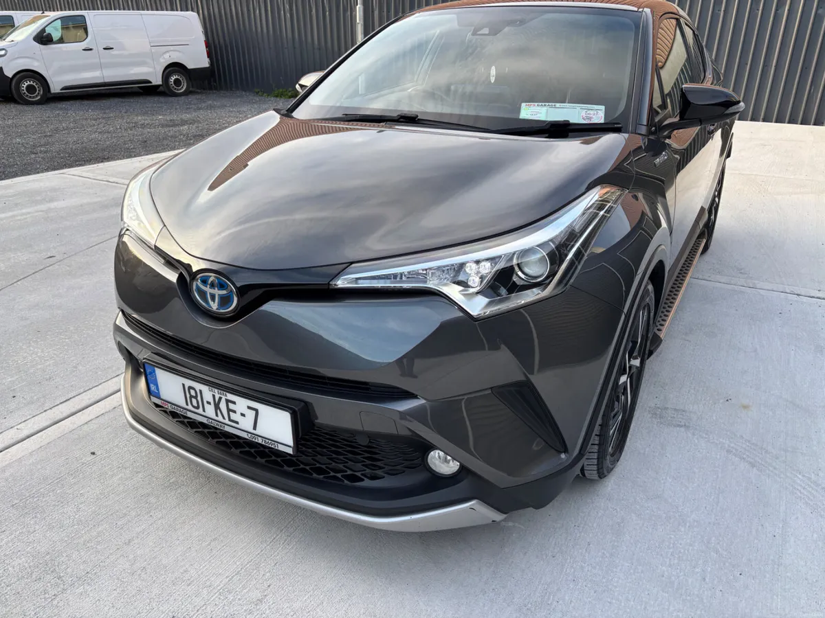 2018 Toyota C-HR 1.8 HYBRID LUNA SPORT AUTOMATIC! - Image 3