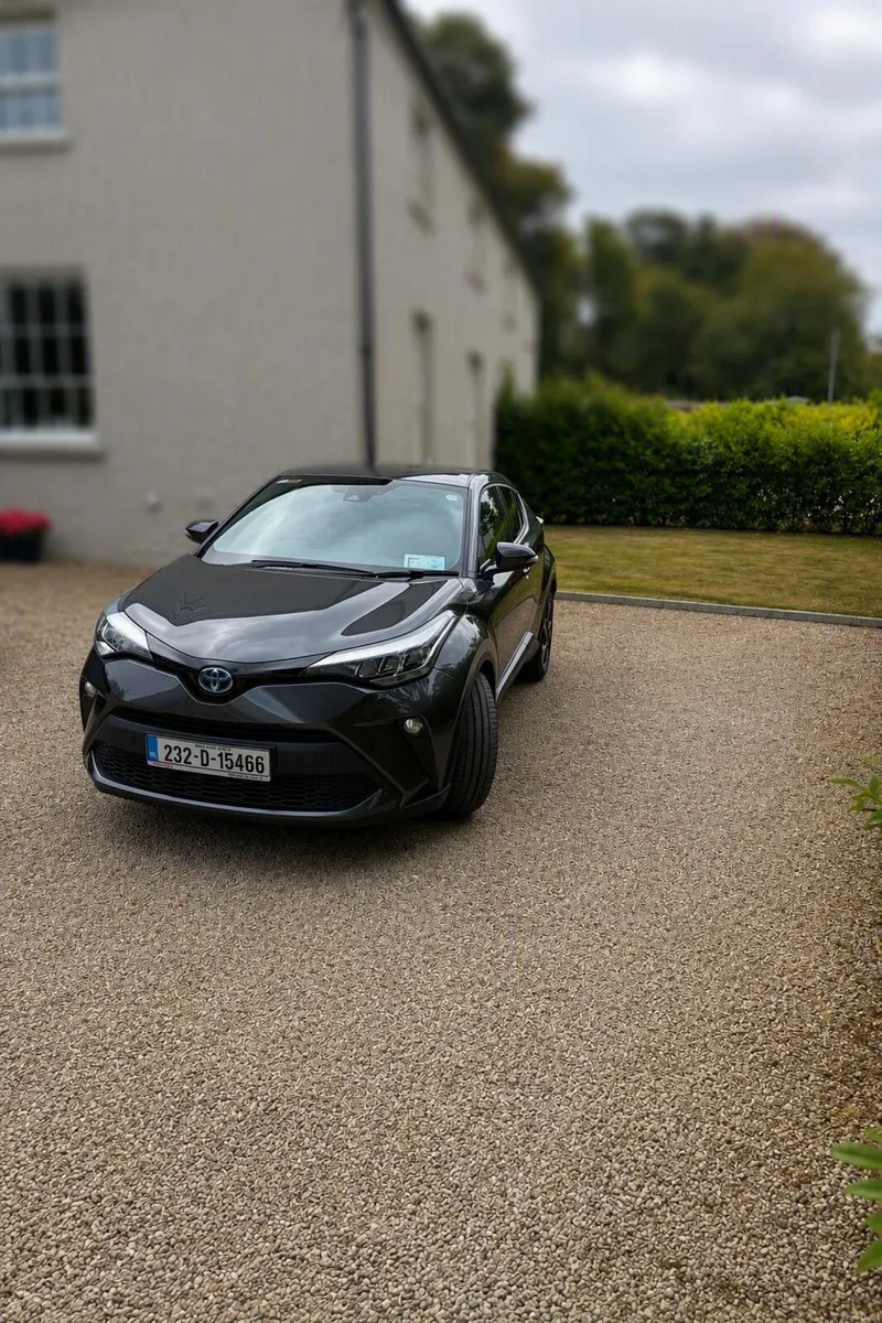 2023 Toyota C-HR 1.8 Hybrid Sport - Image 3