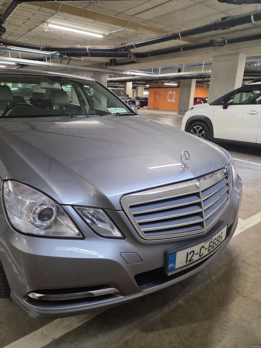 Mercedes-Benz E-Class 2012 - Image 1