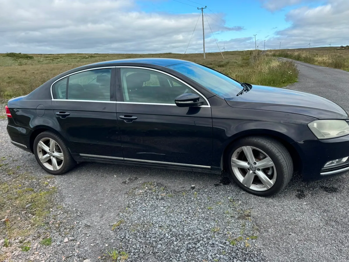 Car - Image 2
