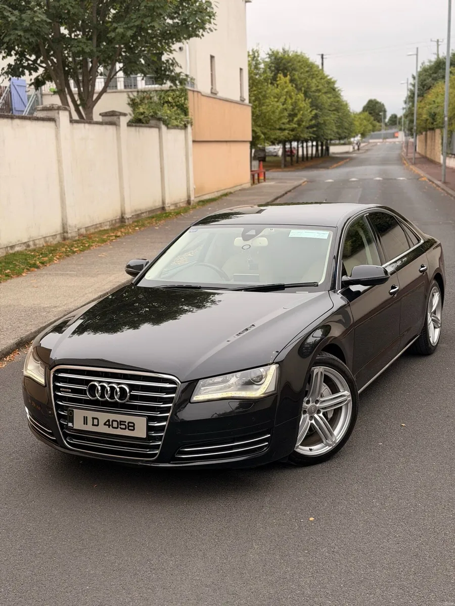 Audi A8 3.0TDI QUATTRO NCT 6/27 TAX 9/27 FSH mint - Image 3