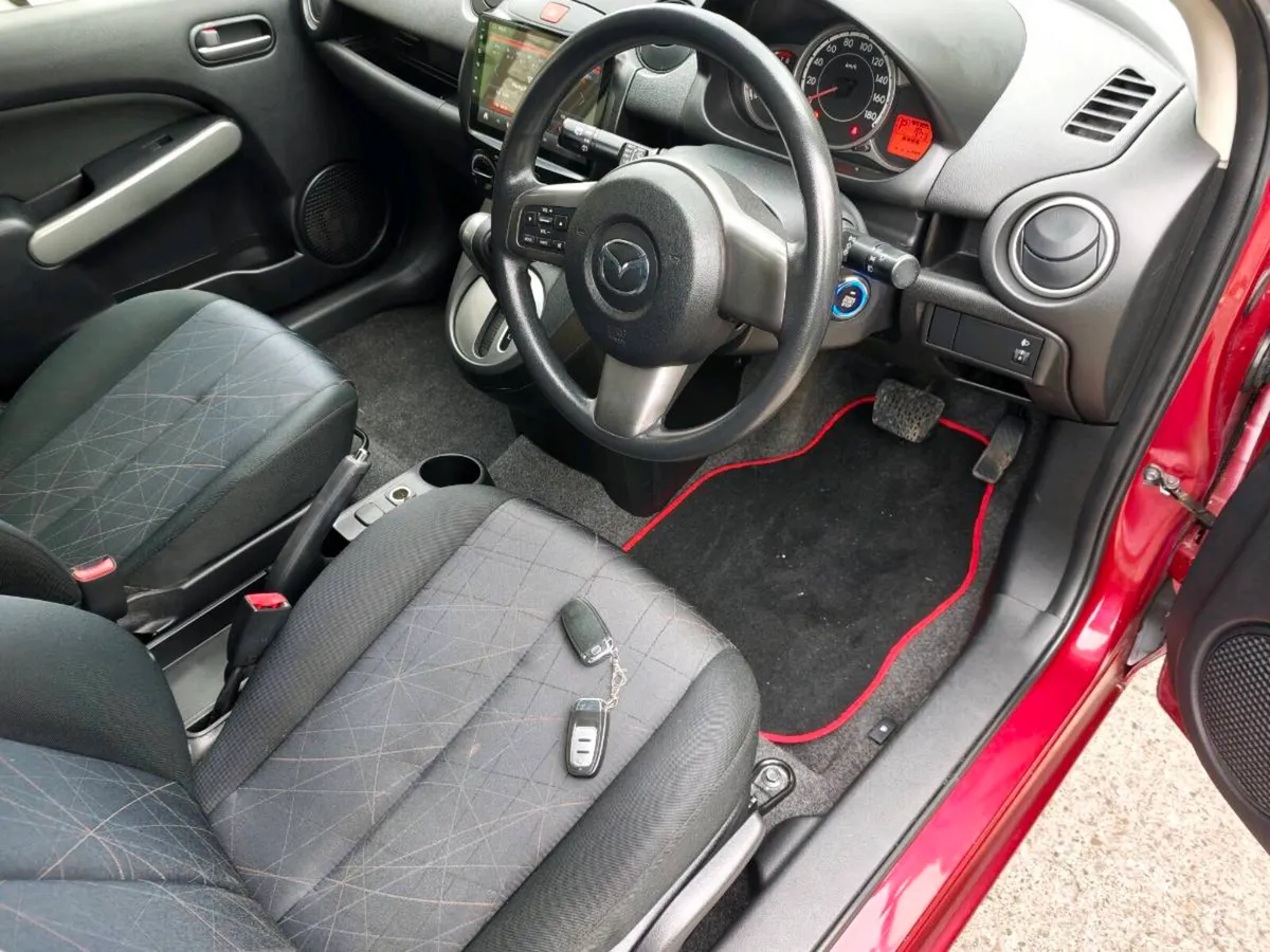 Automatic gearbox. Good condition.fresh NCT. - Image 6