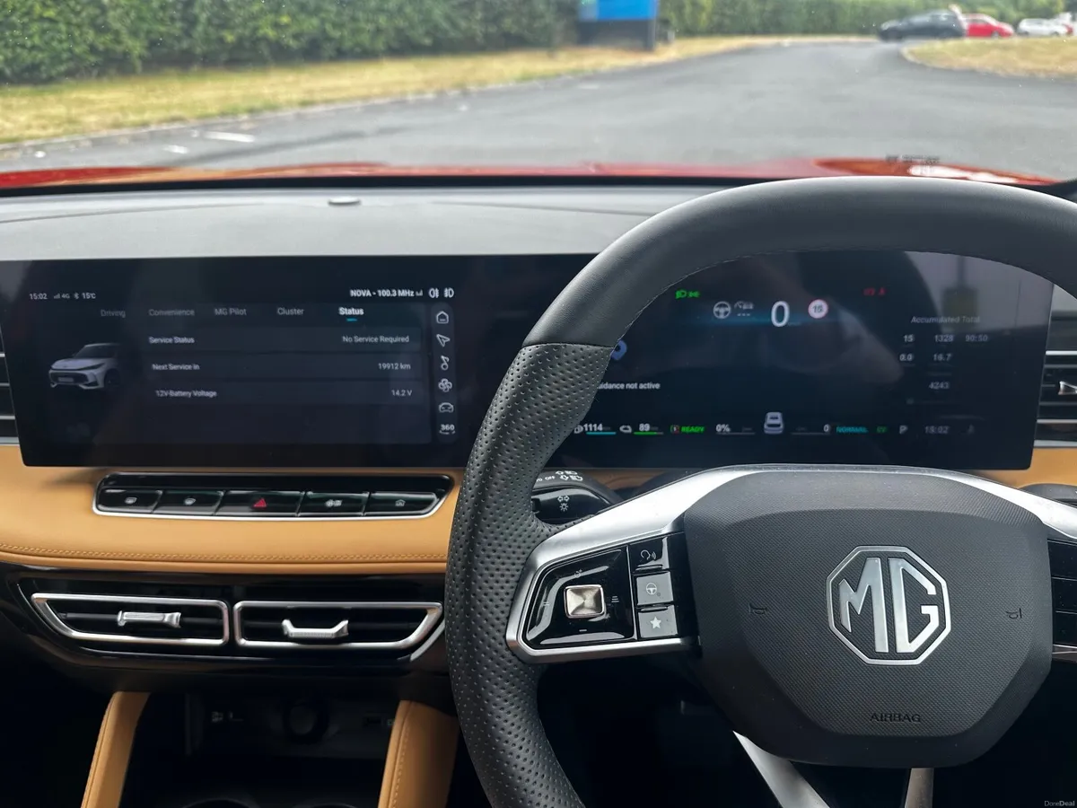 MG HS 2025 - Image 4