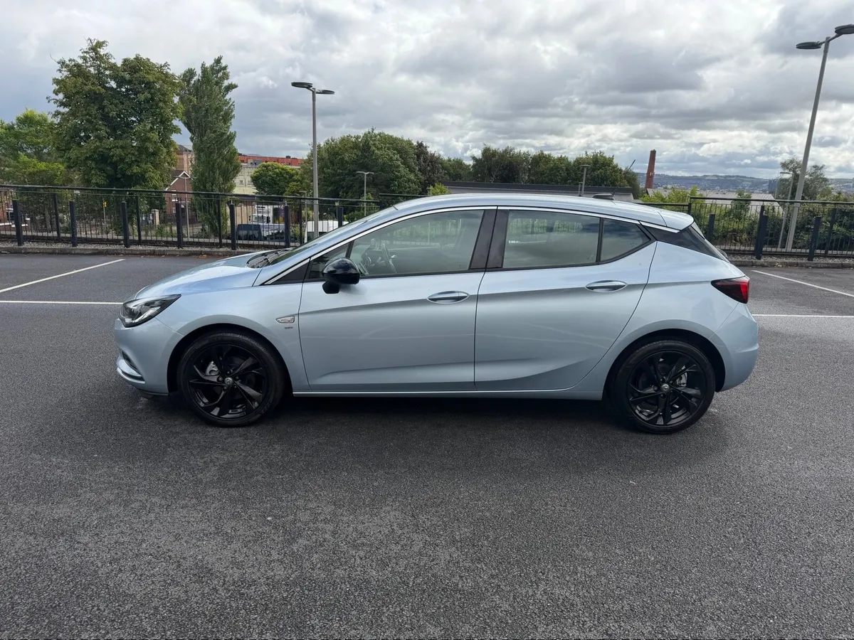 Vauxhall Astra 2018 - Image 5