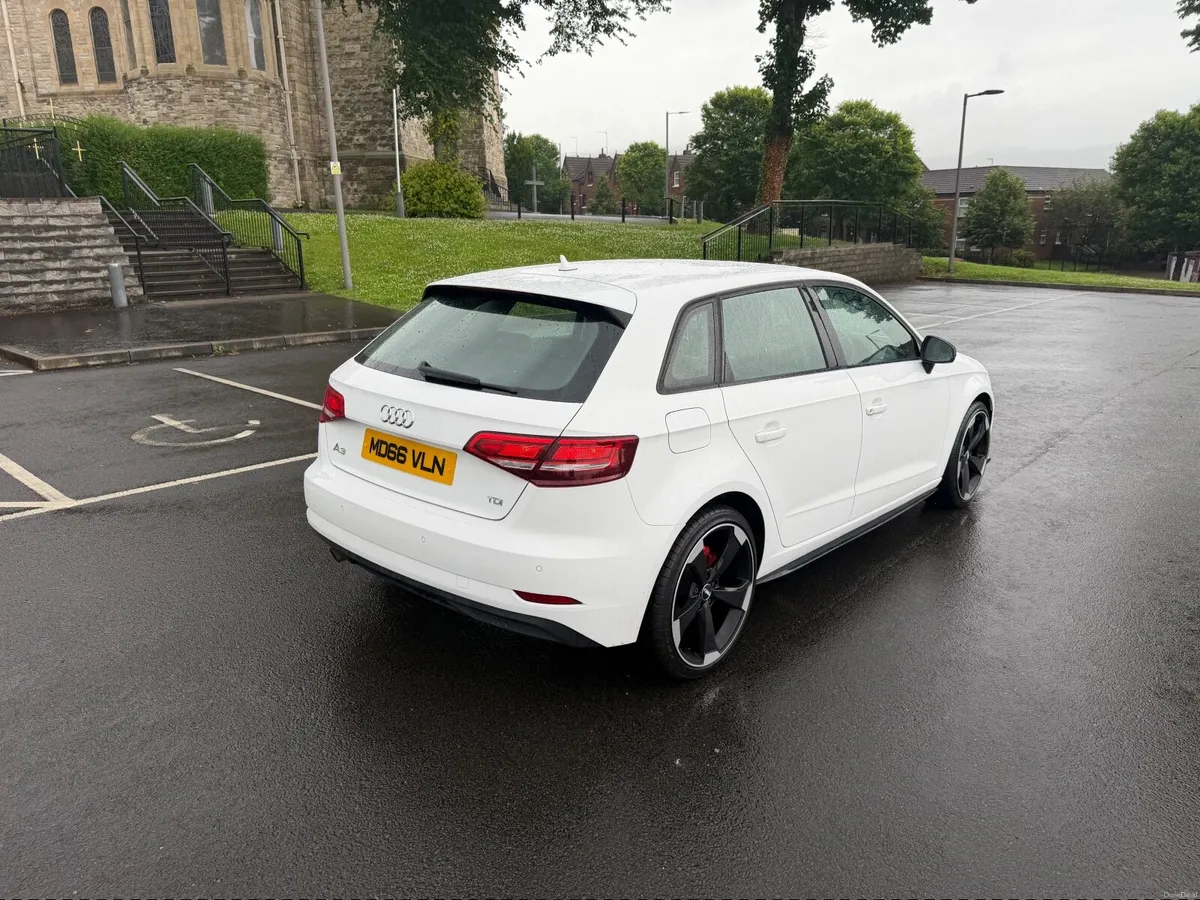 Audi A3 2017 - Image 3
