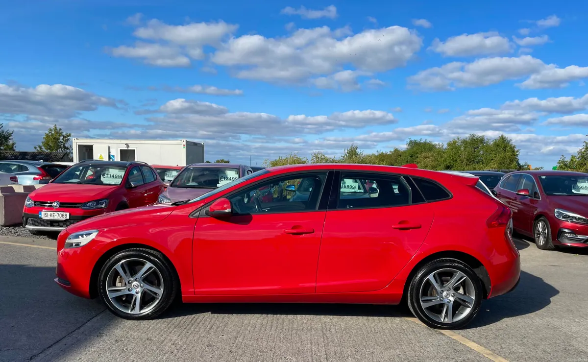 VOLVO V40 - 2018 /2.0, DIESEL, D4/ - Image 6