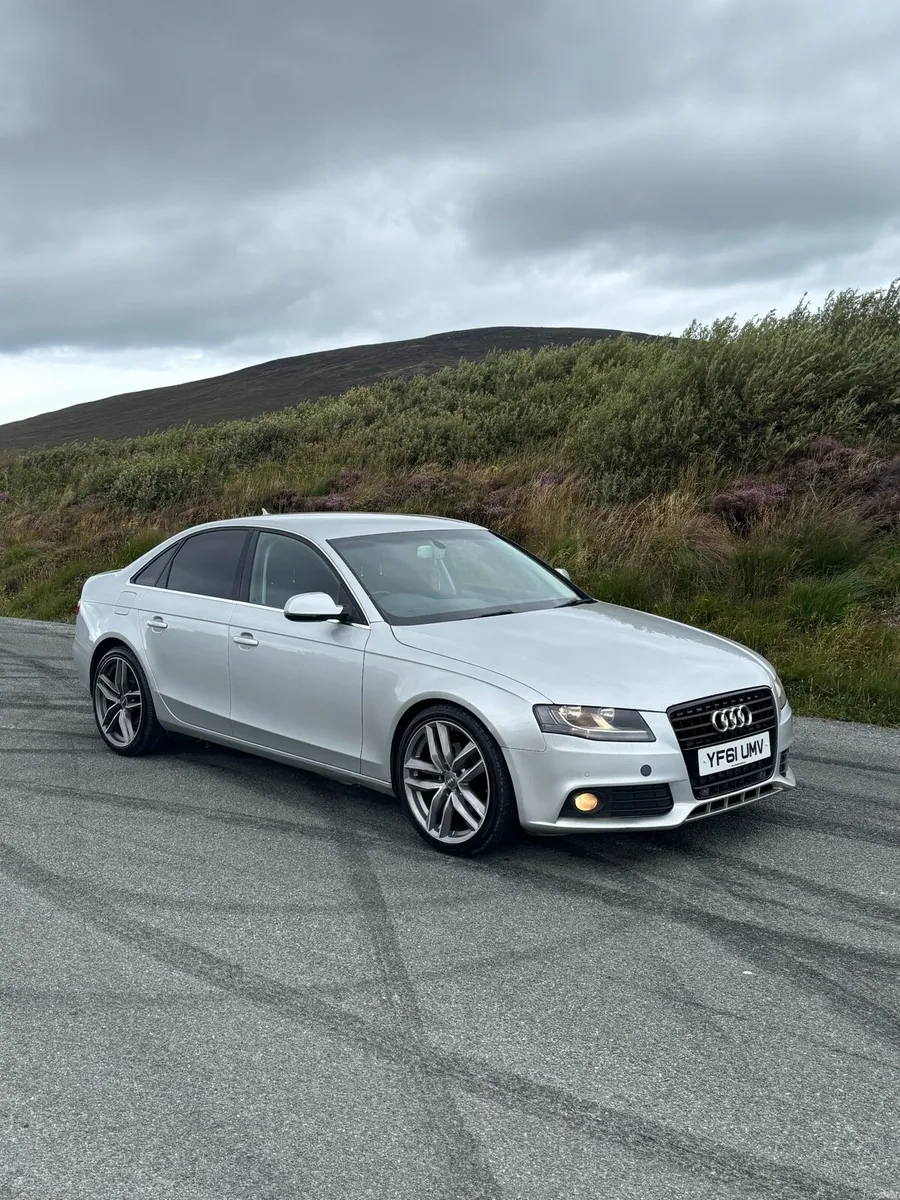 2012 Audi a4 - Image 6
