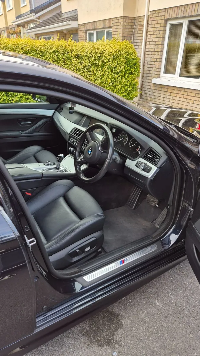 BMW 5-Series 2016 - Image 6