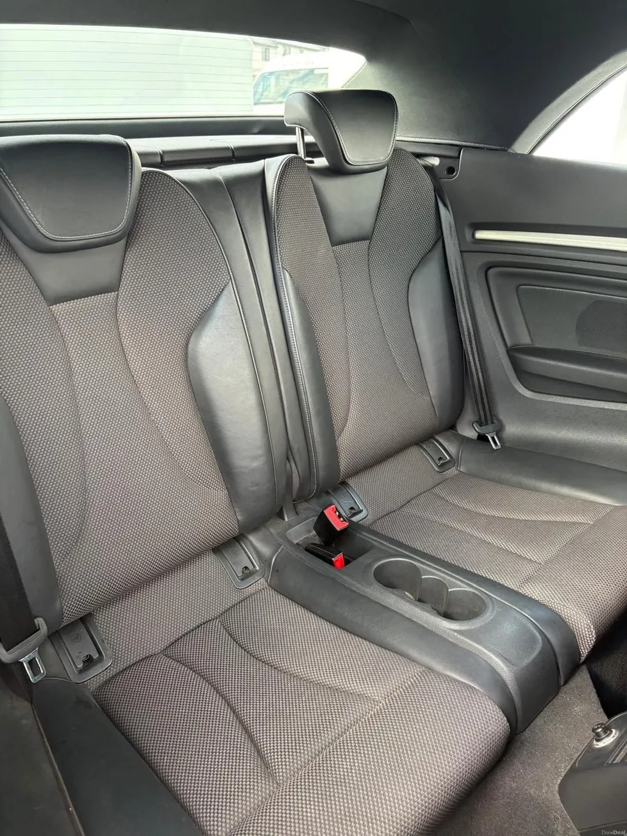 Audi A3 2017 - Image 2