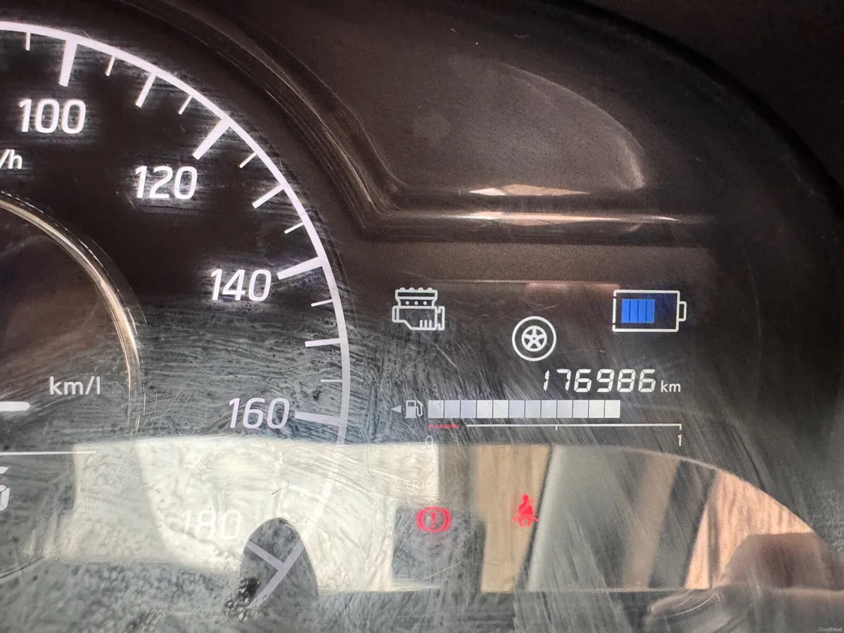 Nissan Note 2017 - Image 2