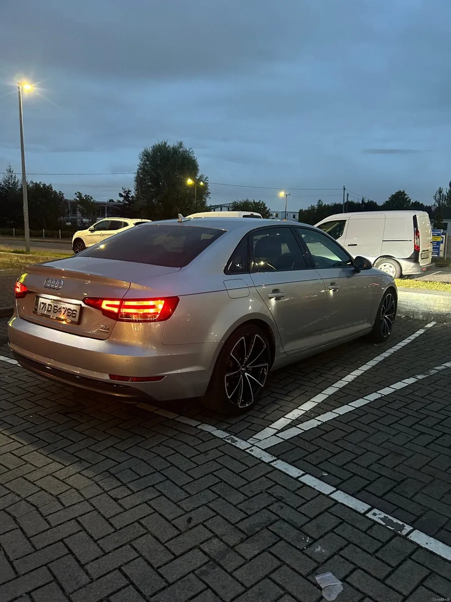 Audi A4 2017 - Image 3