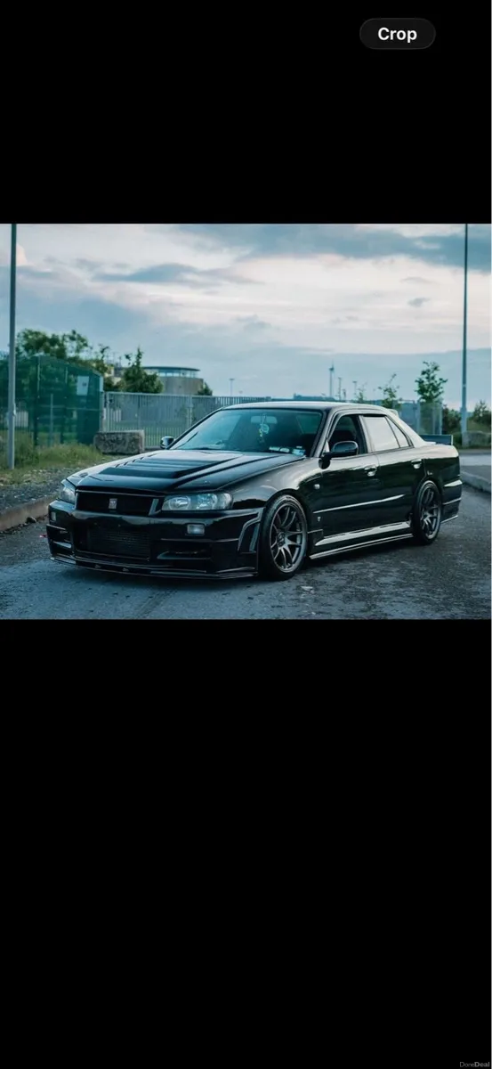R34 4 door - Image 1