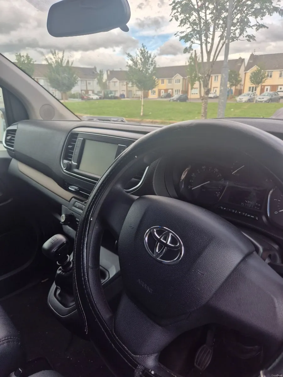 Toyota Proace verso (€23.000) - Image 2