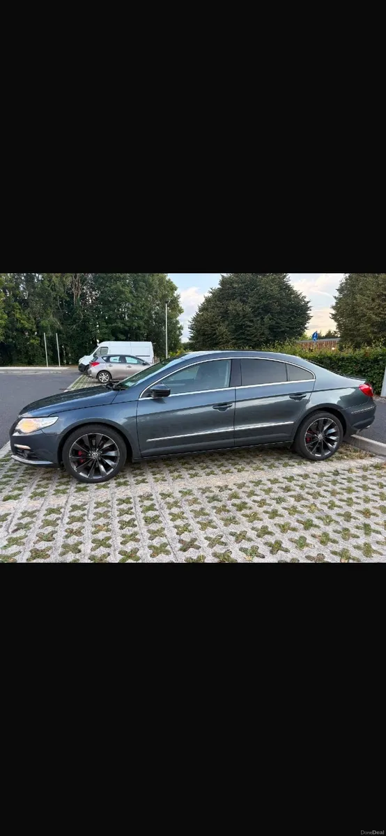 Volkswagen Passat 2009 - Image 3