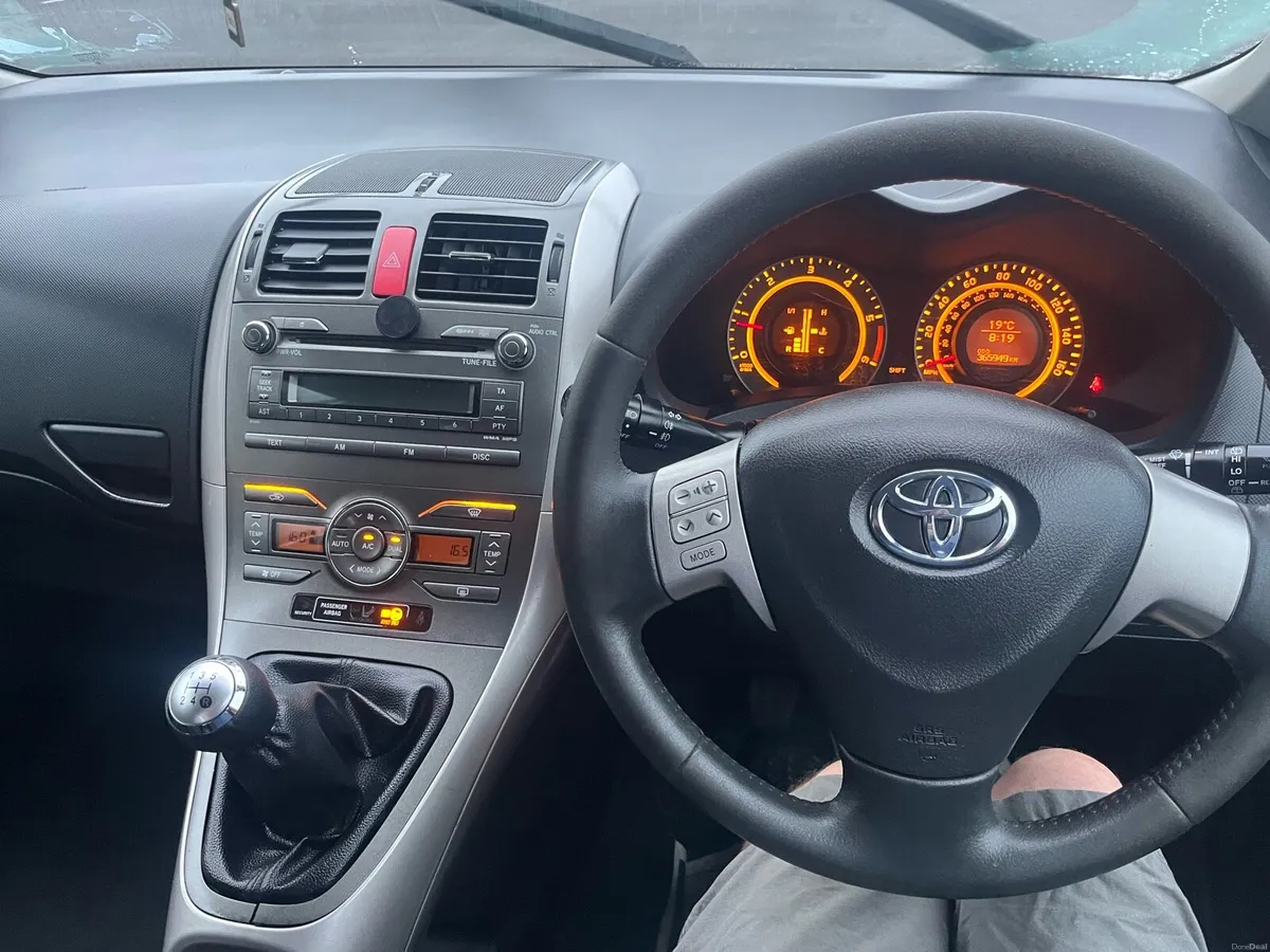 Toyota Auris 1.4 D4D TR - Image 6
