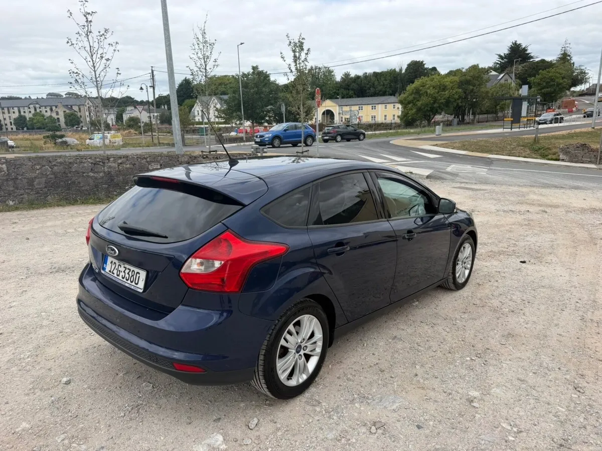 Ford Focus 2012 - Image 3