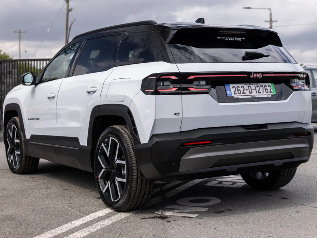 Jeep Compass FIRST EDITION 74KWH 21 - Image 6