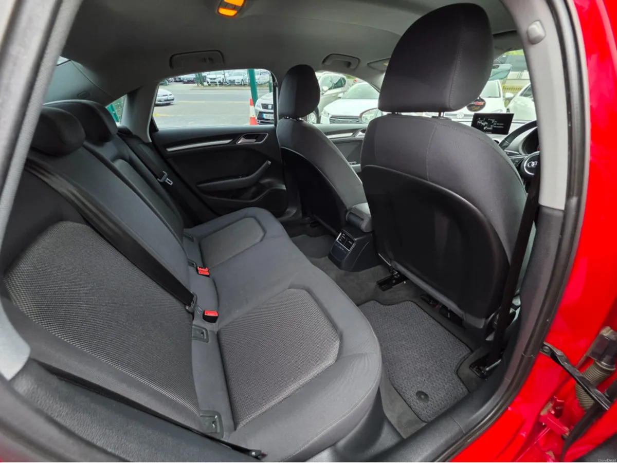 Audi A3 SALOON 1.4 TFSI VIRTUAL COCKPIT - NAVIGATI - Image 6