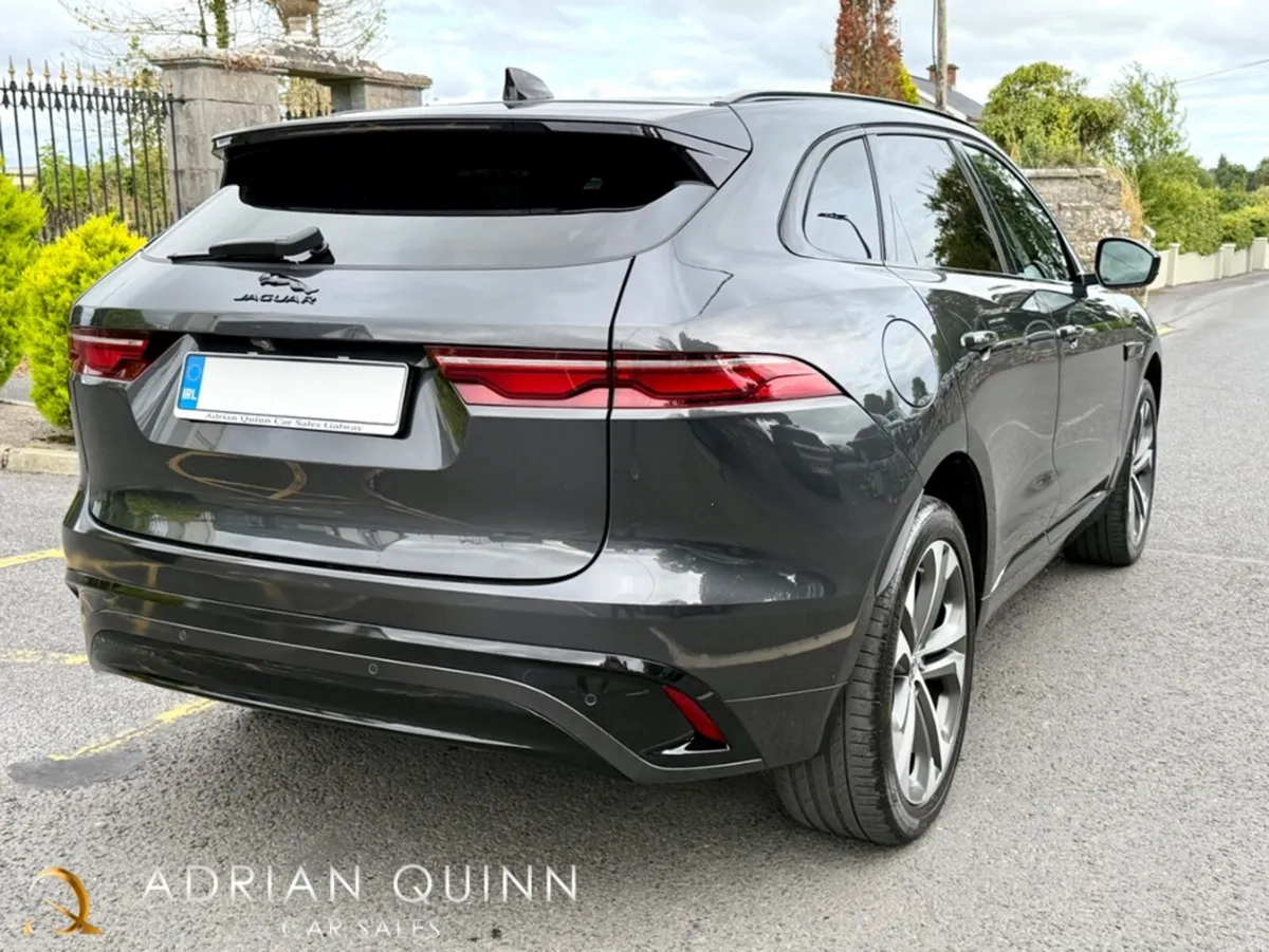 Jaguar F-Pace P400e R-DYNAMIC HSE BLACK 4WD AUTO P - Image 5