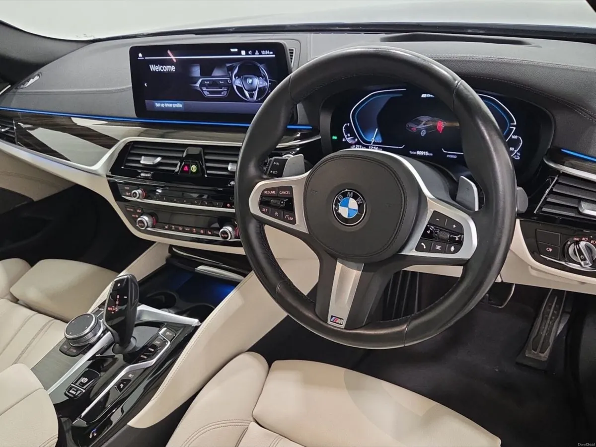BMW 5-Series 530e M Sport Saloon - Image 6
