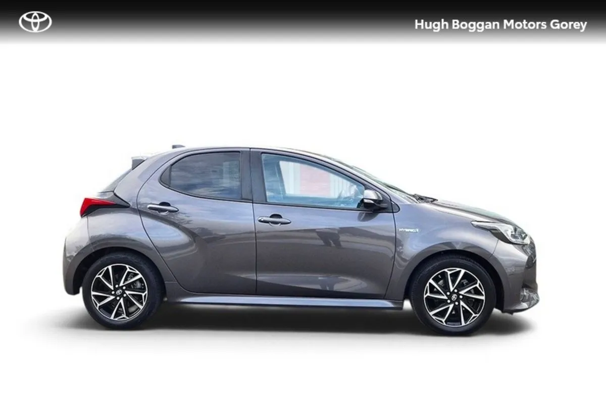 Toyota Yaris YARIS HYB L/SPORT MONO - Image 3