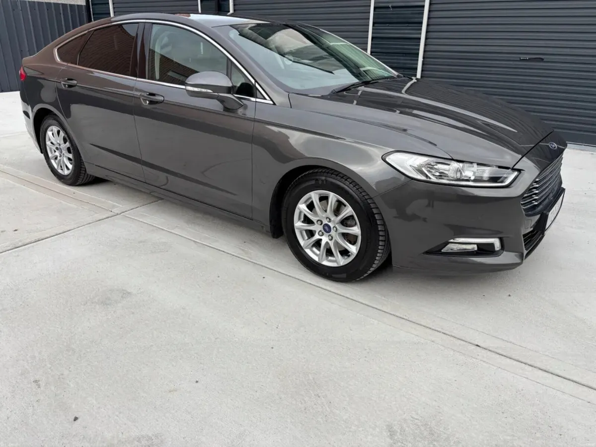 2017 Ford Mondeo 1.5 TDCI 120PS  TITANIUM - Image 2