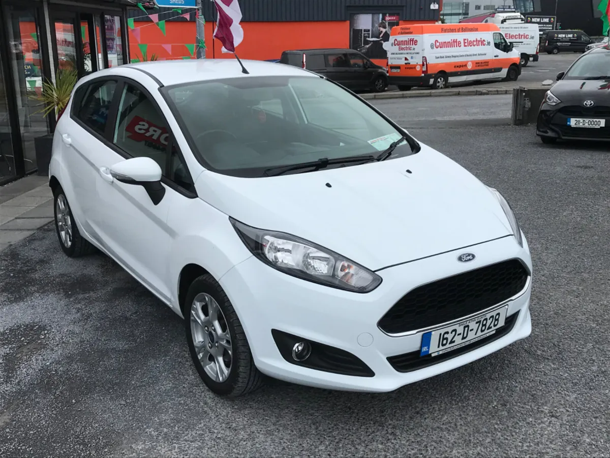 2016 Ford Fiesta **VERY LOW KMS** - Image 2