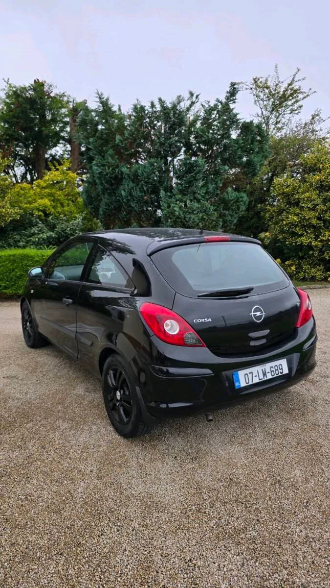 Opel Corsa 2007 NCT 11/27 Low Mileage €2300 - Image 4