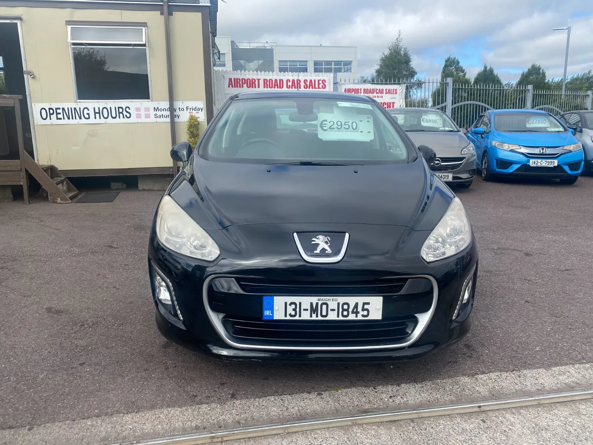 Peugeot 308 2013 - Image 2