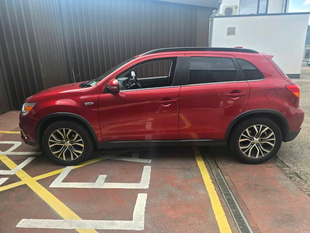 Mitsubishi ASX 1.6 Nct 03/28 Tax 03/27 - Image 2
