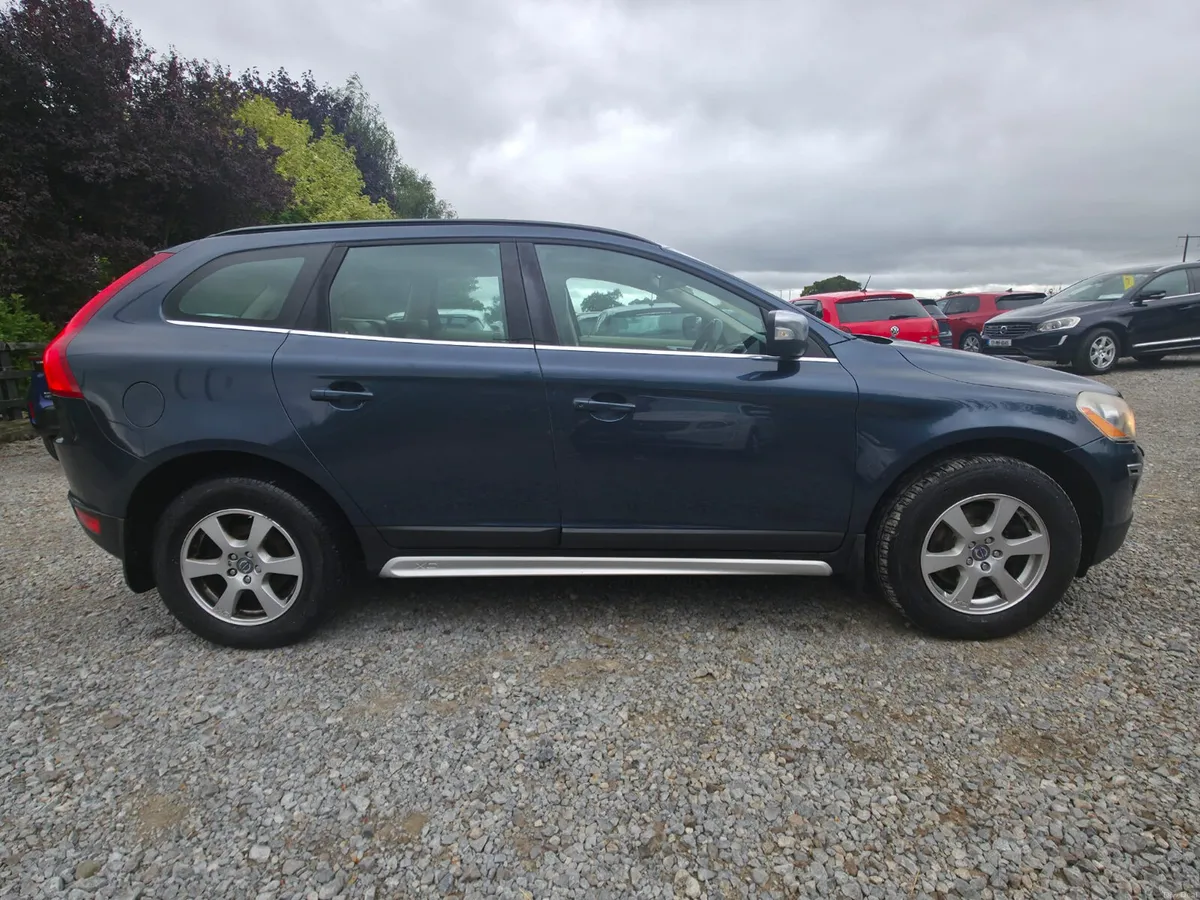 2011 Volvo XC60 D3 SE New TIming belt - Image 6