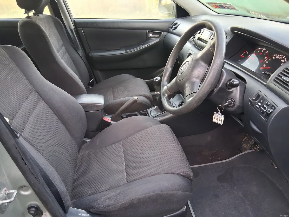 Toyota Corolla 2006 - Image 1