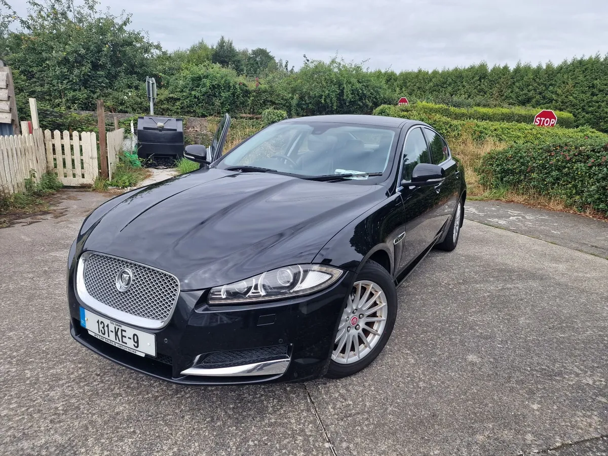 Jaguar XF 2013 - Image 3