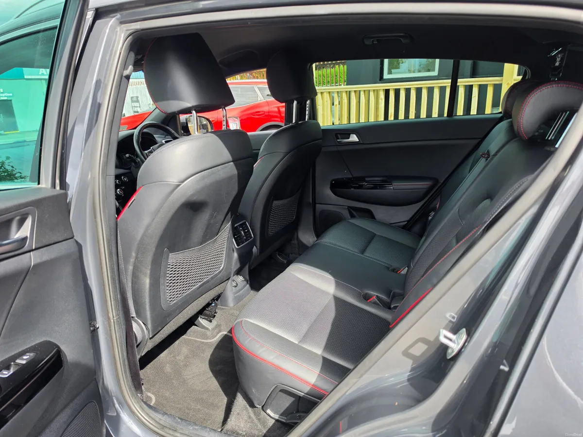 191 KIA SPORTAGE *GT LINE*CLEAN* - Image 4