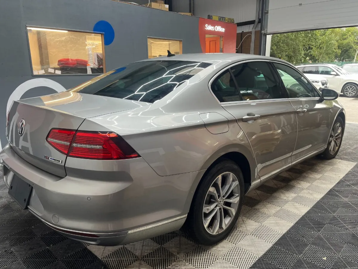 Volkswagen Passat 2016 VOLKSWAGEN PASSAT TSI HIGH - Image 3