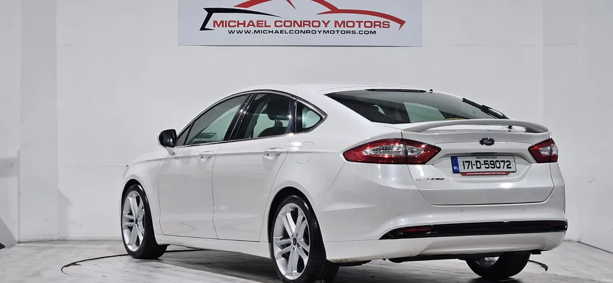 Ford Mondeo TITIANIUM - Image 5