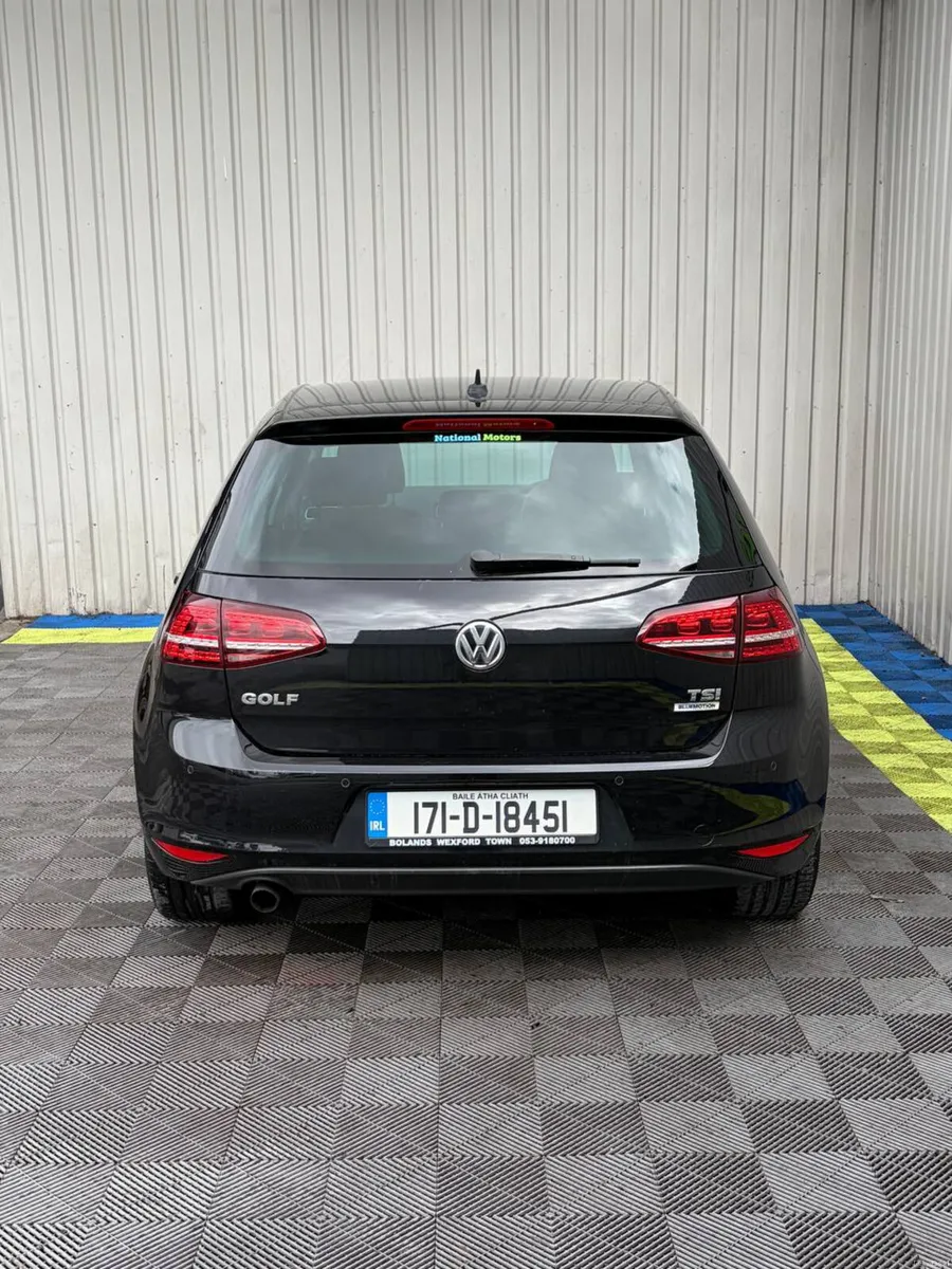 2017 Volkswagen Golf 1.2TSI DSG Highline Automatic - Image 4