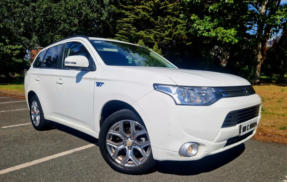 Mitsubishi PHEV - Image 3