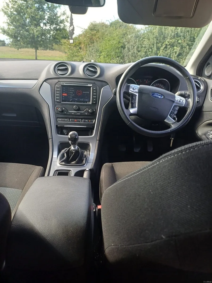 Ford Mondeo 2 litre diesel zetec - Image 5