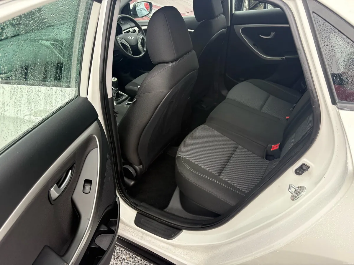 Hyundai i30 1.6 diesel 2013 - Image 5