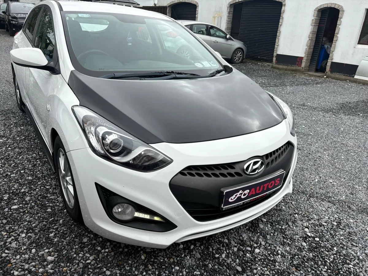 Hyundai i30 1.6 diesel 2013 - Image 1